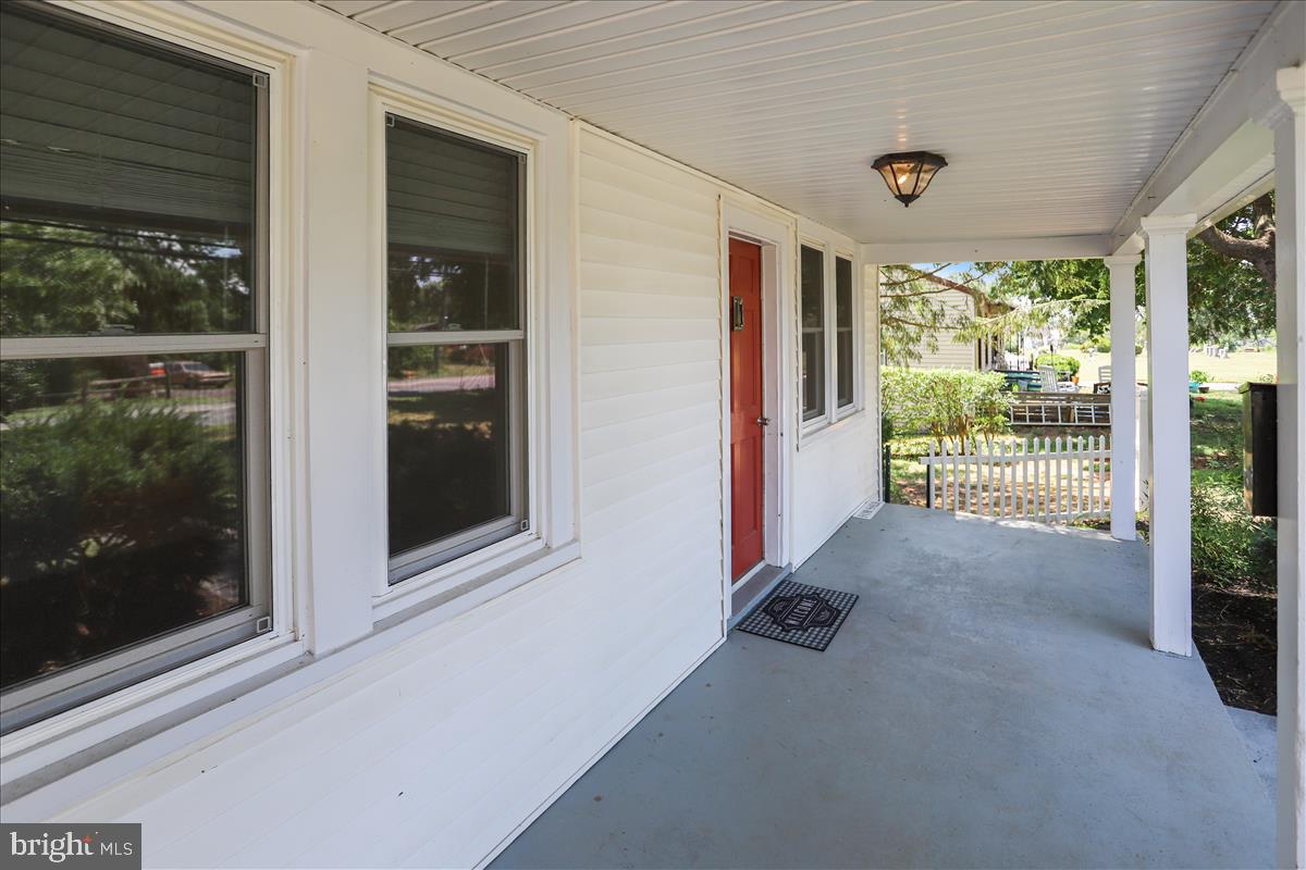1121 Old Rixeyville Road Culpeper, VA 22701 - Photo 6 of 35 So cute!