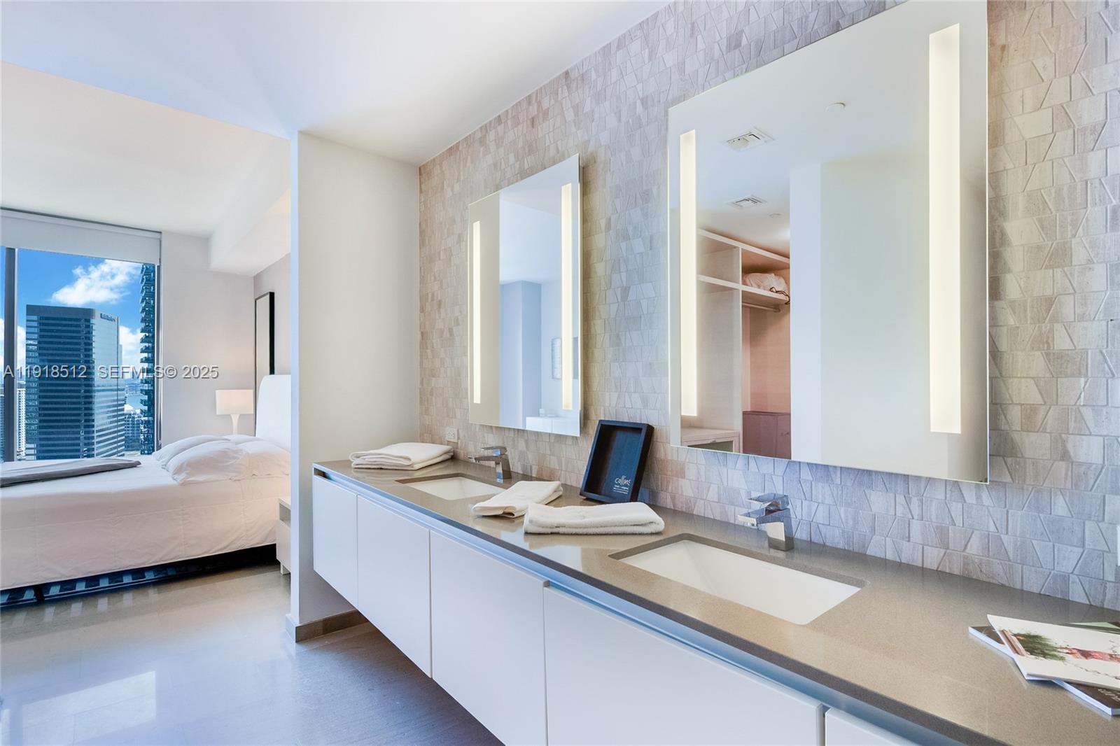 88 Southwest 7th Street, Unit 2505 Miami, FL 33130 - Photo 11 of 16