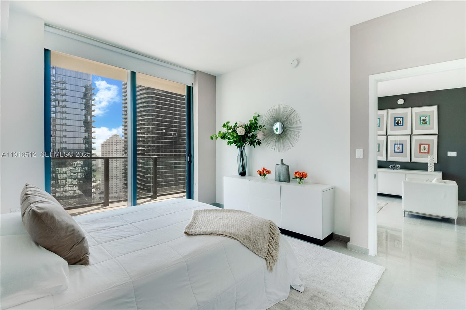 88 Southwest 7th Street, Unit 2505 Miami, FL 33130 - Photo 8 of 16