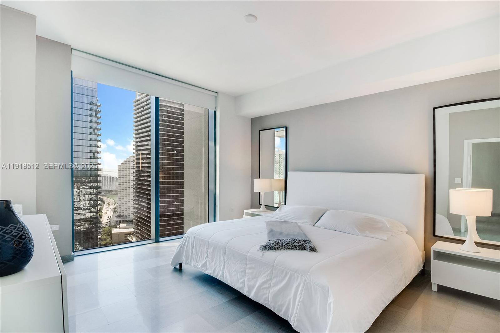 88 Southwest 7th Street, Unit 2505 Miami, FL 33130 - Photo 9 of 16