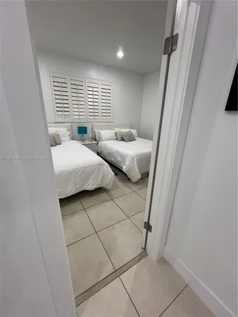 $15,000 | 7760 Aviation Boulevard, Marathon, FL 33050