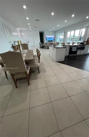 $15,000 | 7760 Aviation Boulevard, Marathon, FL 33050