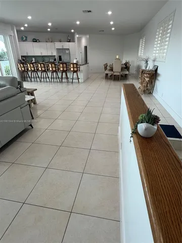 $20,000 | 7760 Aviation Boulevard, Marathon, FL 33050