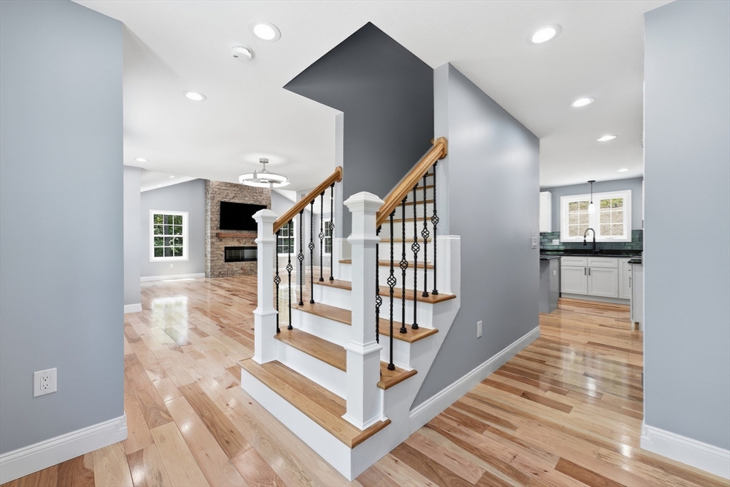 193 Lower Hampden Road Monson, MA 01057 - Photo 20 of 41