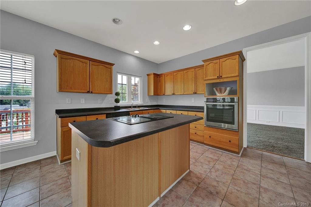 1206 Keara Court Fort Mill, SC 29708 - Photo 22 of 46