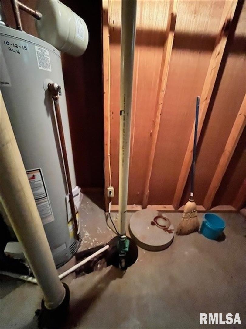 706 Meadow Drive Macomb, IL 61455 - Photo 27 of 39