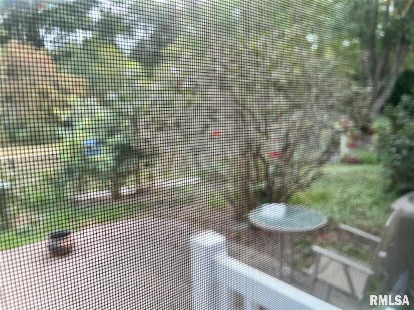 706 Meadow Drive Macomb, IL 61455 - Photo 33 of 39