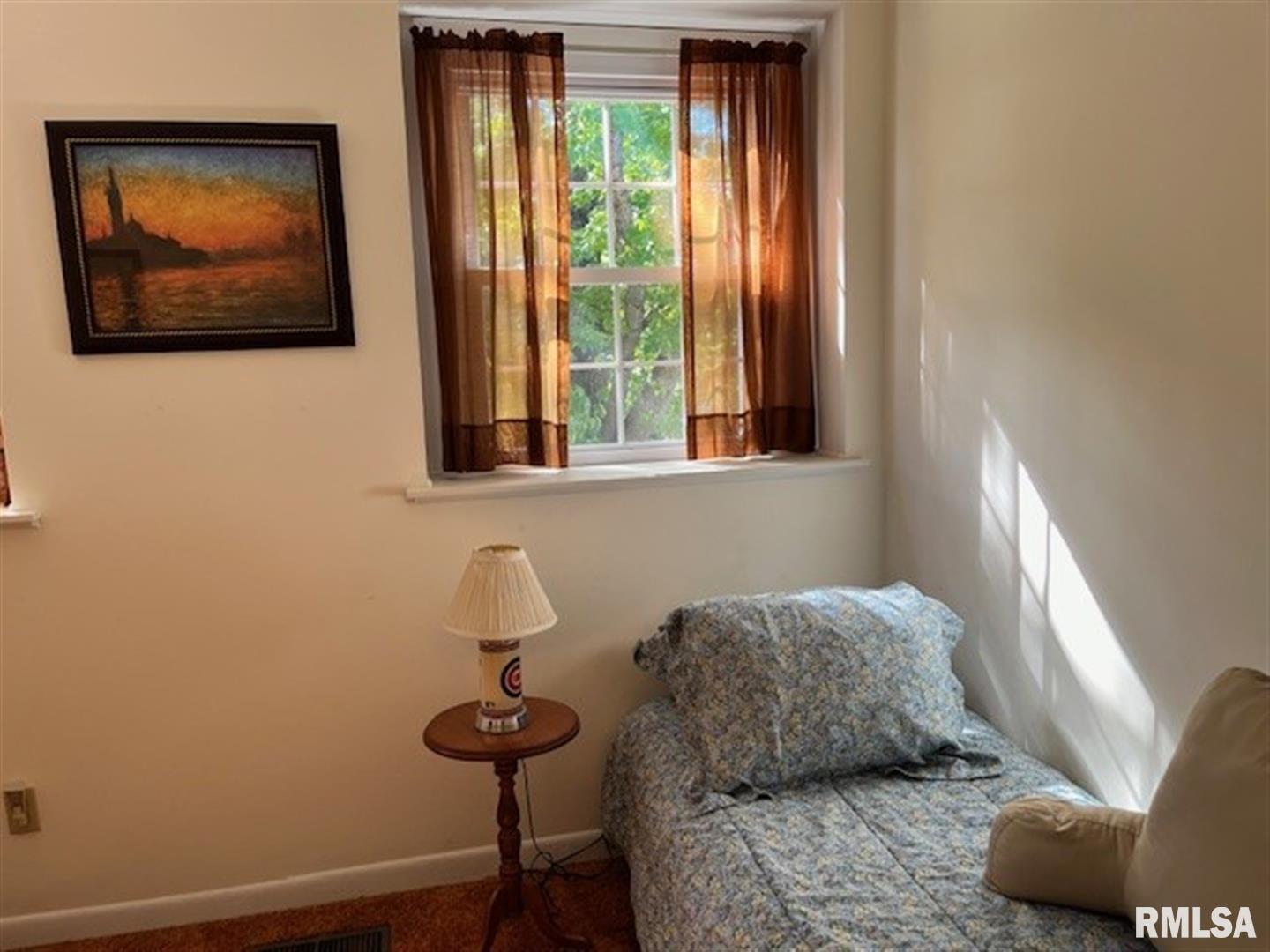 706 Meadow Drive Macomb, IL 61455 - Photo 39 of 39