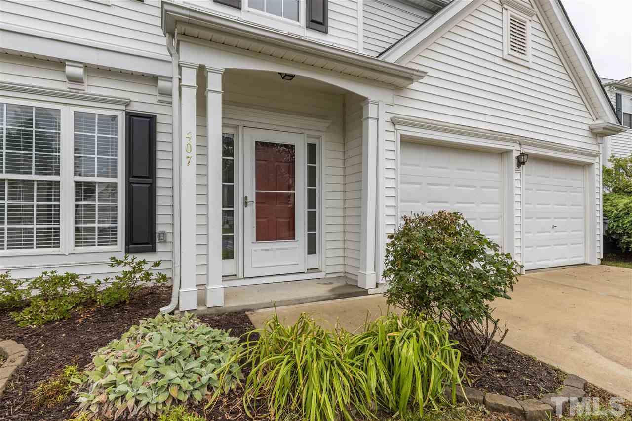 407 Grassy Point Road Apex, NC 27502 - Photo 3 of 30 Gallery Image 3