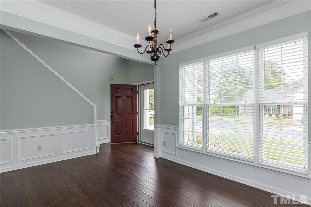 407 Grassy Point Road Apex, NC 27502 - Photo 6 of 30 Gallery Image 6