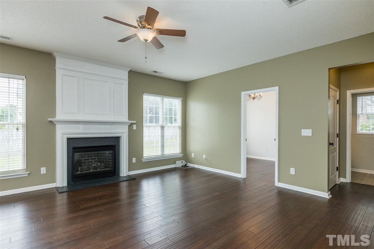 407 Grassy Point Road Apex, NC 27502 - Photo 10 of 30 Gallery Image 10