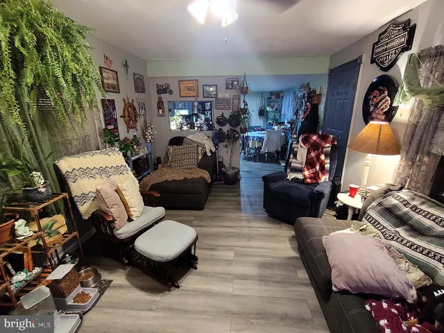 $64,500 | 211 Ohio Avenue, Williamstown, NJ 08094