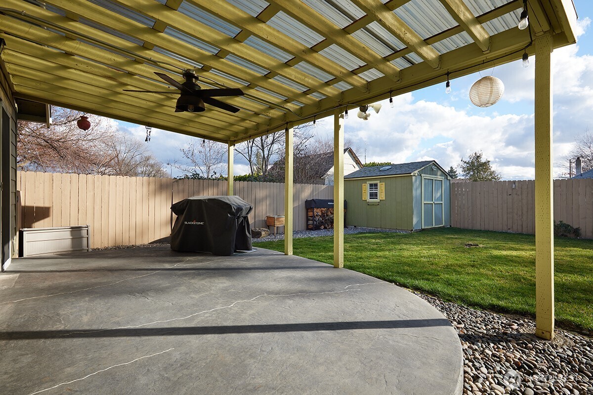 1608 Edmond Street Walla Walla, WA 99362 - Photo 37 of 40