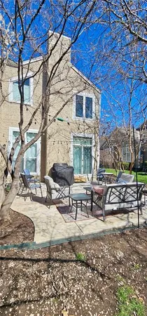 $405,000 | 6725 West 126th Court, Leawood, KS 66209