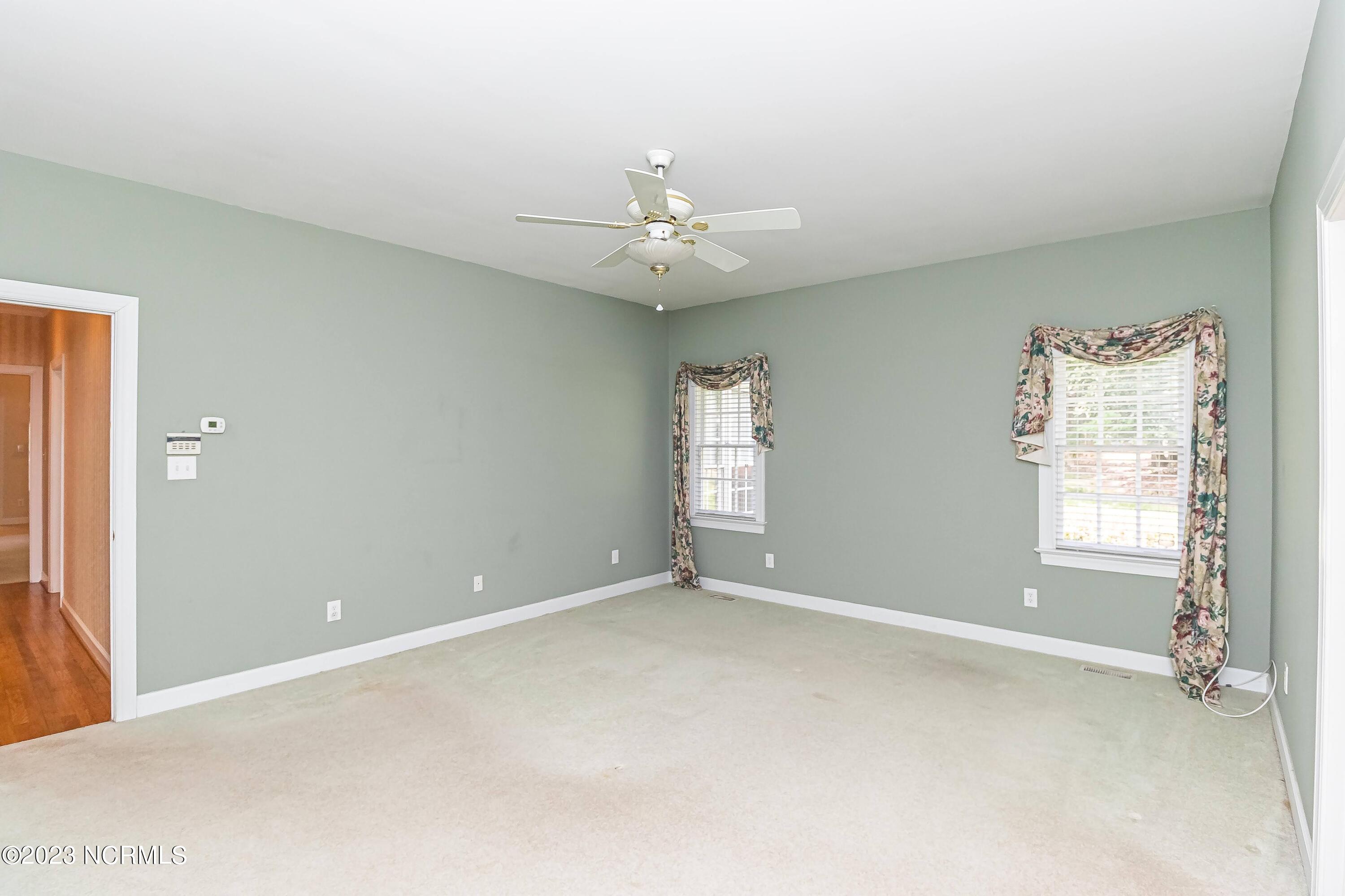 1409 Kings Branch Way Raleigh, NC 27614 - Photo 18 of 48 IMG_0942