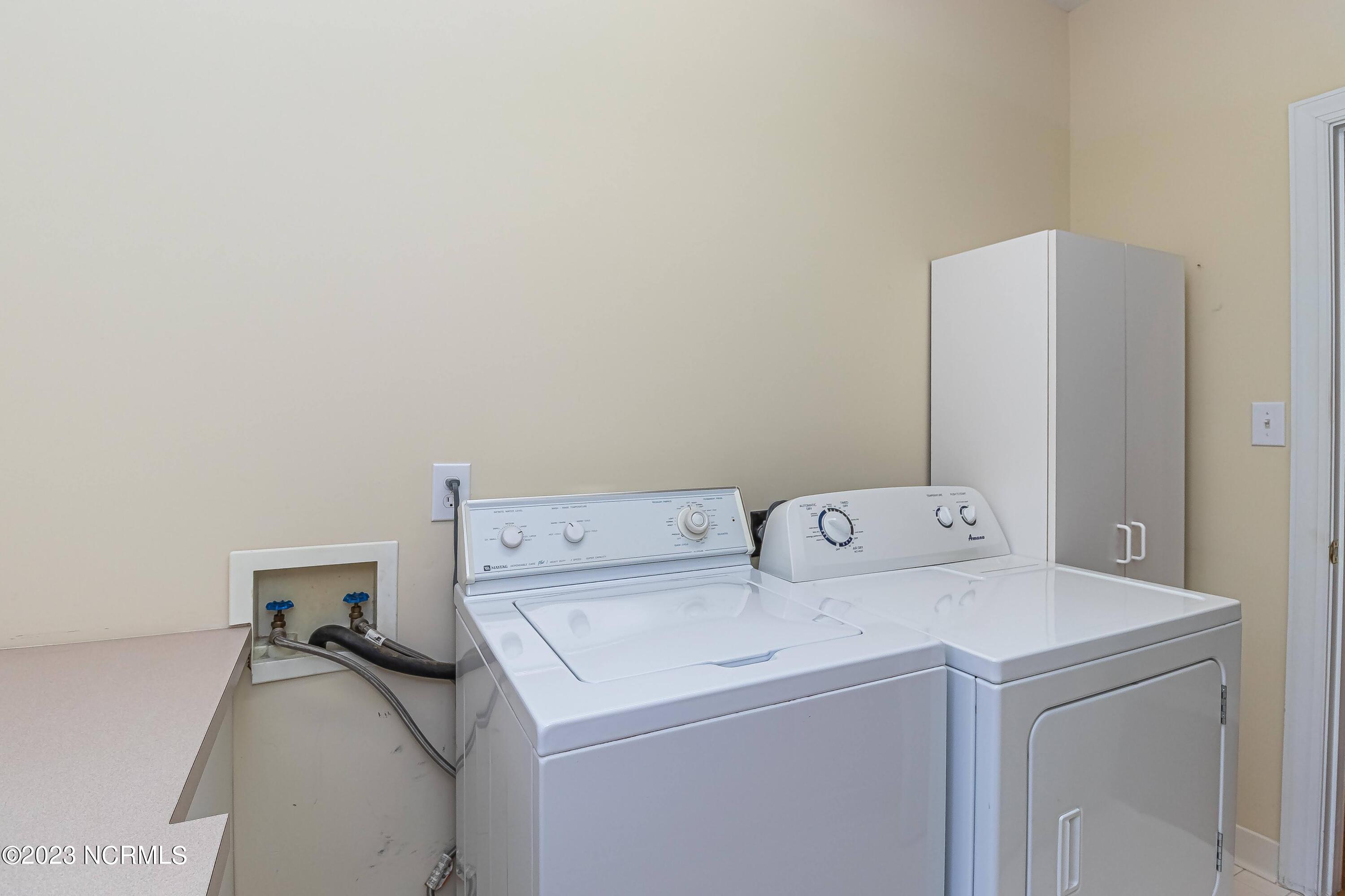 1409 Kings Branch Way Raleigh, NC 27614 - Photo 35 of 48 IMG_0940