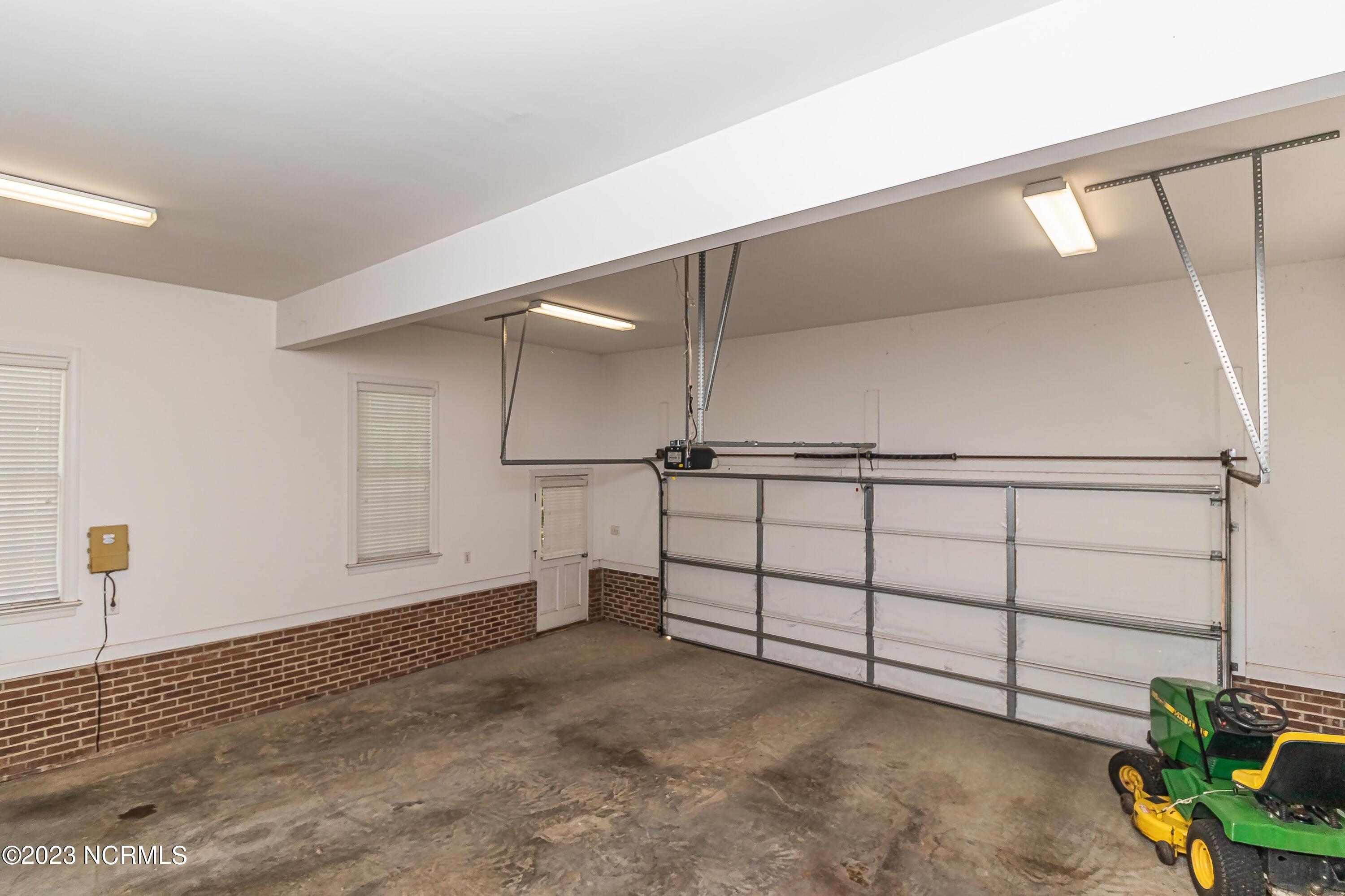 1409 Kings Branch Way Raleigh, NC 27614 - Photo 36 of 48 IMG_0968