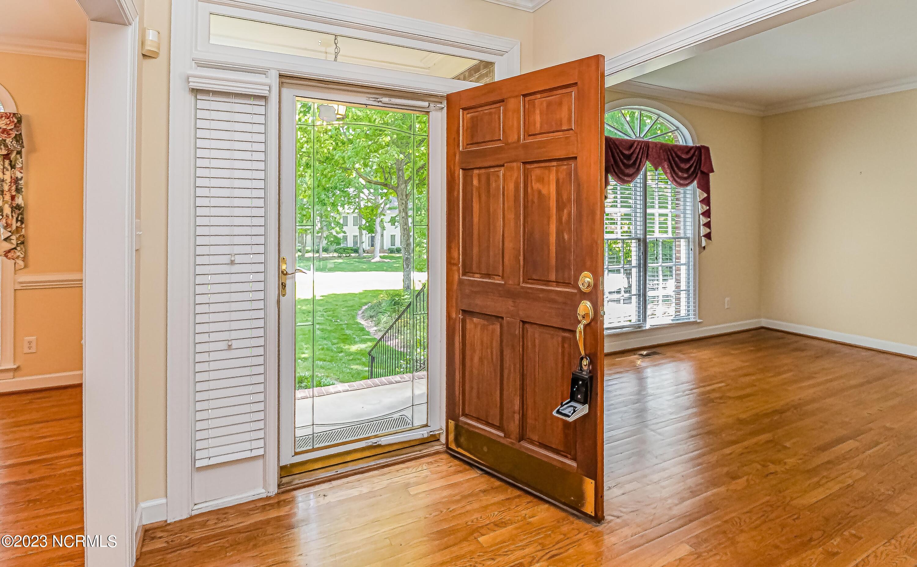 1409 Kings Branch Way Raleigh, NC 27614 - Photo 5 of 48 IMG_0925-Edit