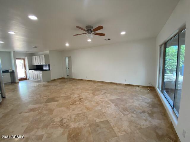 808 East Lamar Road Phoenix, AZ 85014 - Photo 4 of 25 IMG_9993
