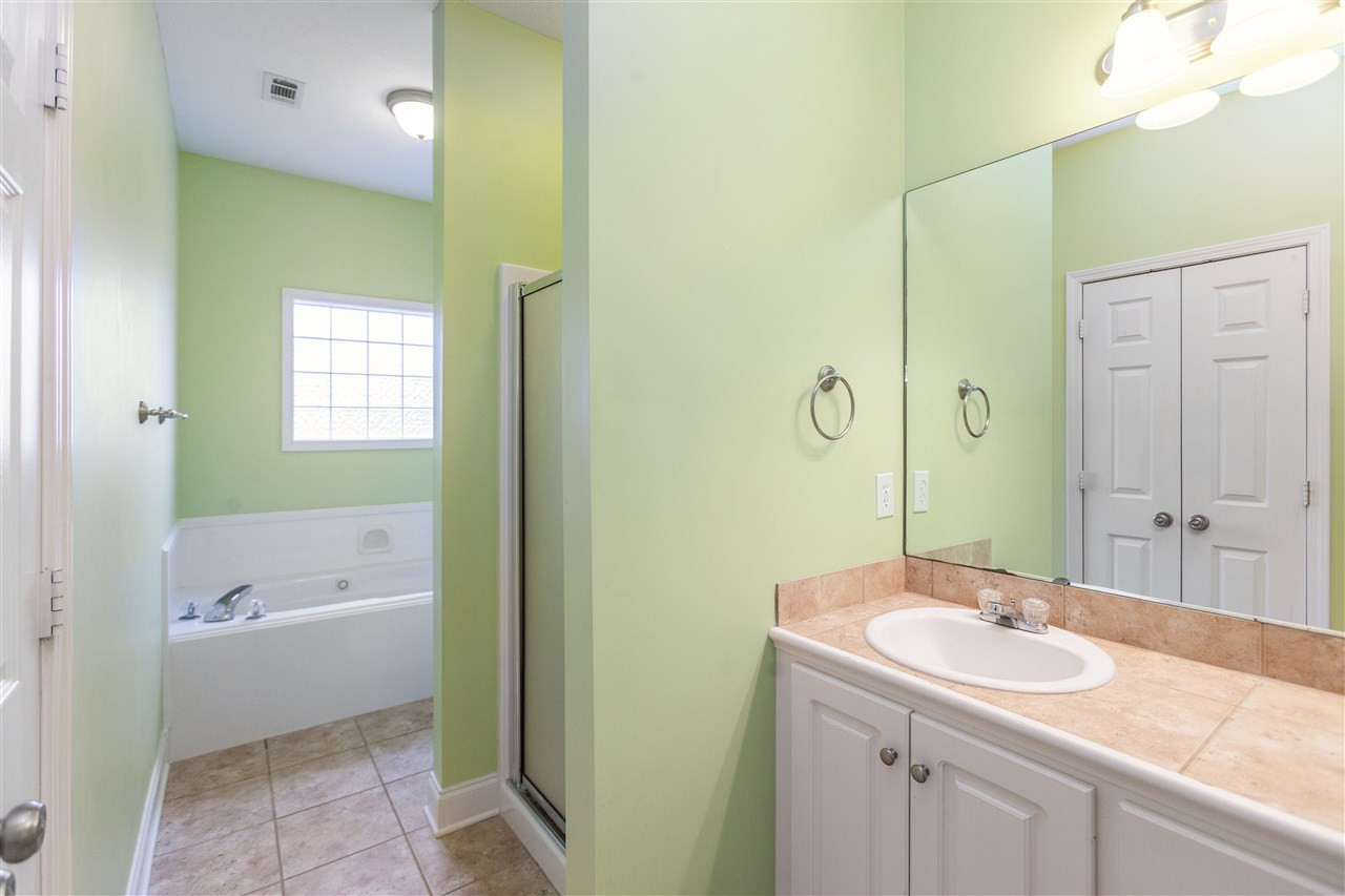609 Briars Bend Brandon, MS 39042 - Photo 17 of 33 Photo 17