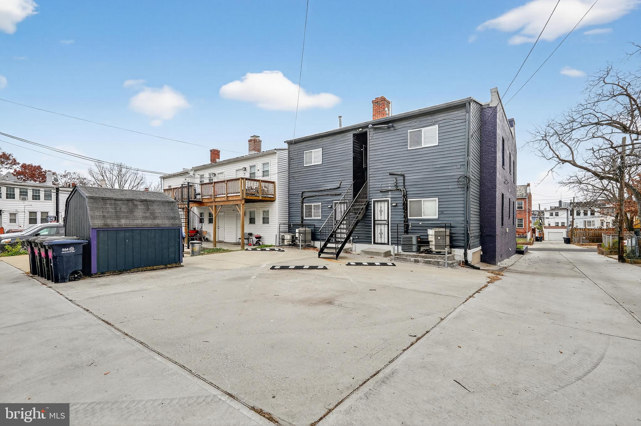 5619 1st Place Northwest, Unit 3 Washington, DC 20011 - Photo 19 of 23 a view of a building with sitting area