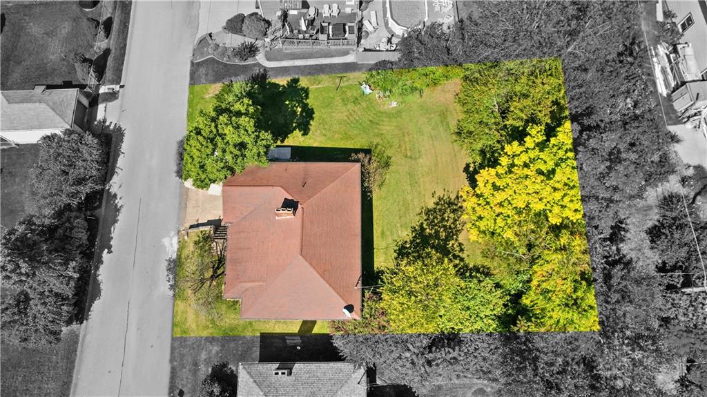 605 Duss Avenue Rochester, PA 15074 - Photo 2 of 25 a aerial view of a house with a yard and garden