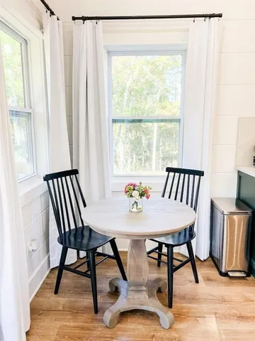 $1,800 | 300 Burbano Creekside Landing, Talking Rock, GA 30175