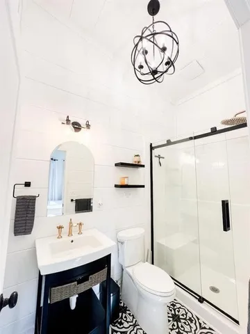 $1,800 | 300 Burbano Creekside Landing, Talking Rock, GA 30175