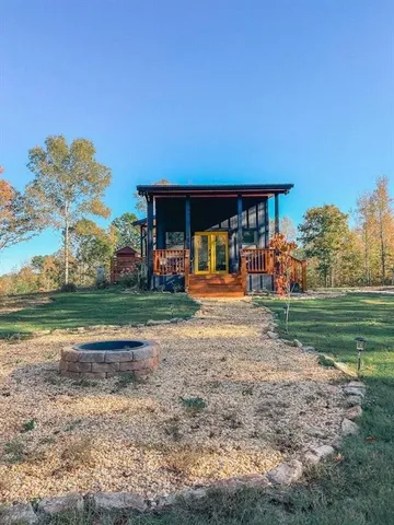 $1,800 | 300 Burbano Creekside Landing, Talking Rock, GA 30175