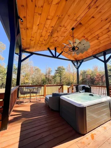 $1,800 | 300 Burbano Creekside Landing, Talking Rock, GA 30175