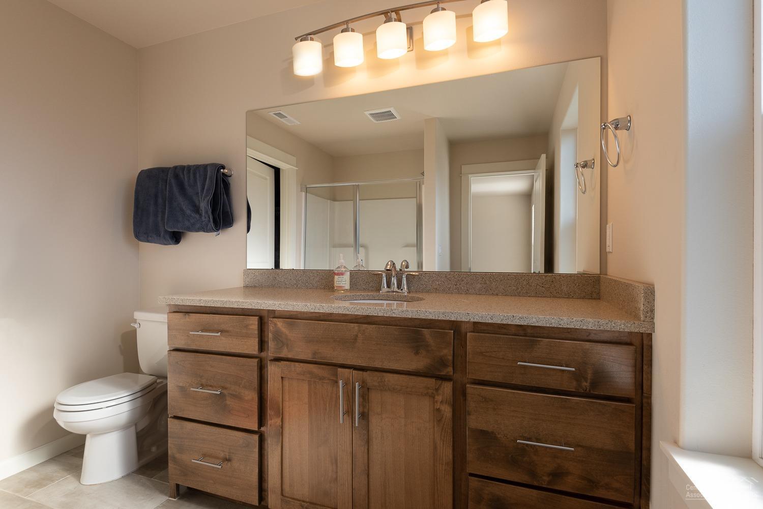 61589 Southeast Alstrup Road Bend, OR 97702 - Photo 14 of 20 Additional Photo