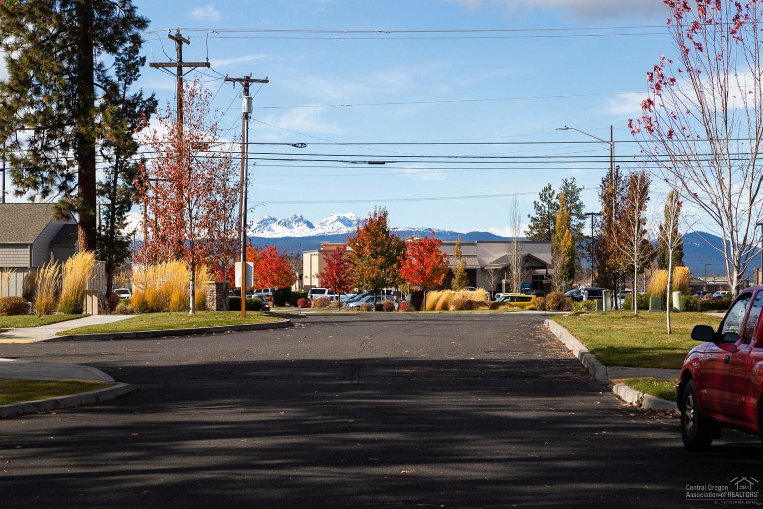 20257 Badger Road Bend, OR 97702 - Photo 2 of 25 Additional Photo