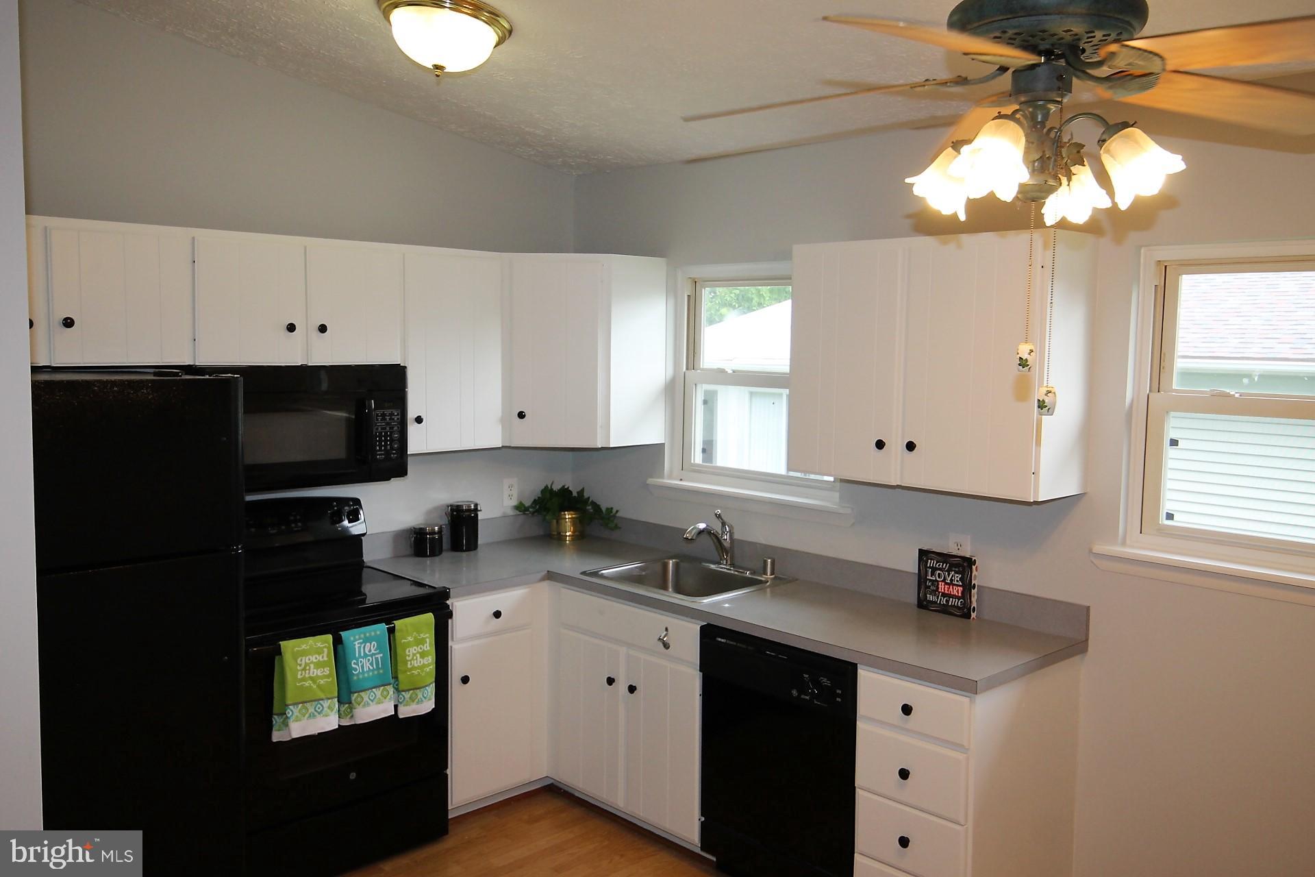 1921 Grant Road Halethorpe, MD 21227 - Photo 9 of 30