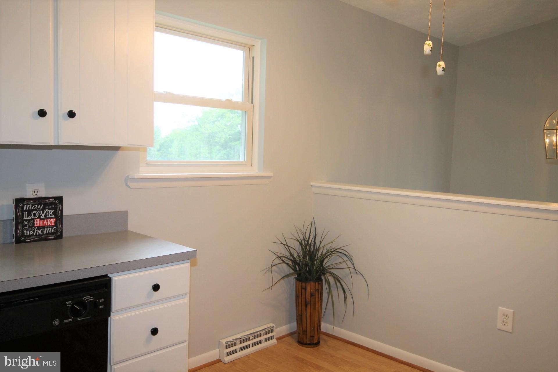 1921 Grant Road Halethorpe, MD 21227 - Photo 10 of 30