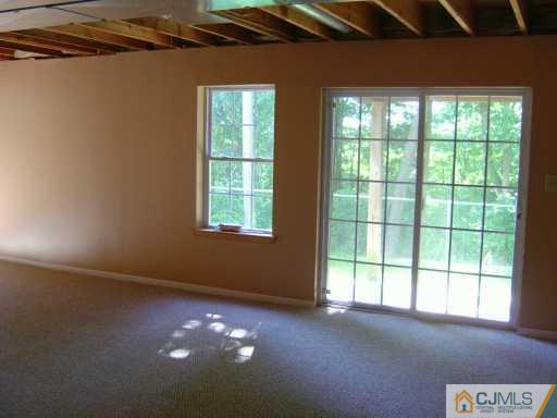 10 Timber Ridge Road North Brunswick, NJ 08902 - Photo 7 of 8
