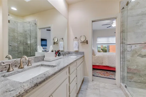 $3,100 | 5909 Ross Avenue, Unit 3, Dallas, TX 75206