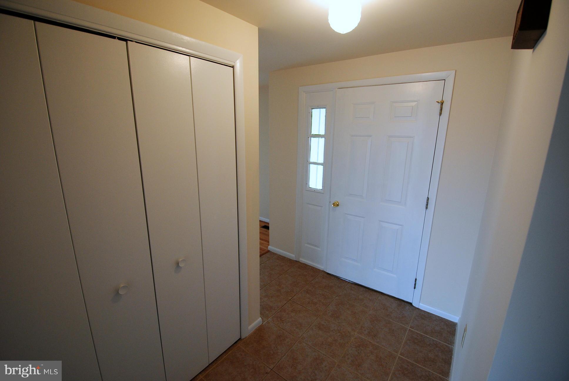 155 Fishpaw Road Berryville, VA 22611 - Photo 3 of 27 Interior (General)