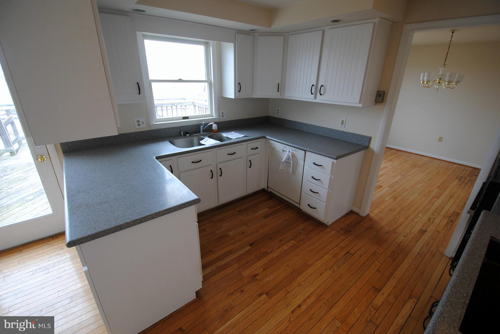 155 Fishpaw Road Berryville, VA 22611 - Photo 9 of 27 Kitchen