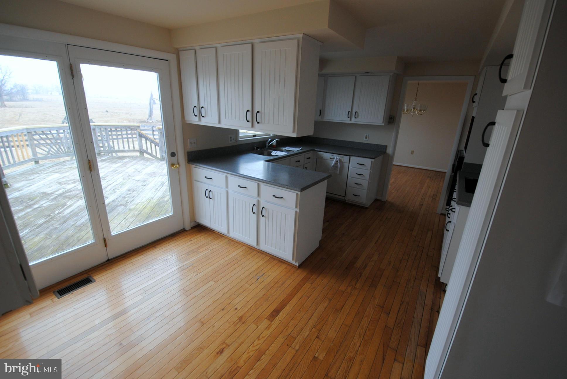 155 Fishpaw Road Berryville, VA 22611 - Photo 10 of 27 Kitchen