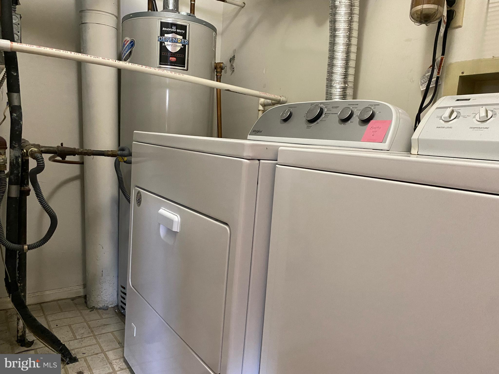 902 B Ralston Drive Mount Laurel, NJ 08054 - Photo 16 of 17