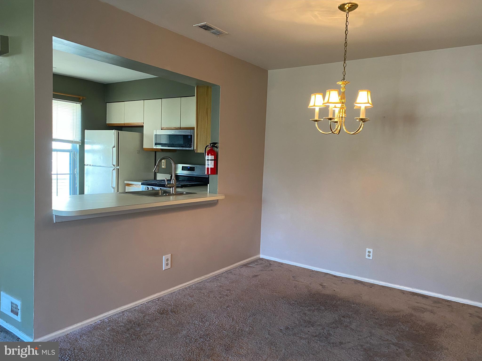 902 B Ralston Drive Mount Laurel, NJ 08054 - Photo 5 of 17