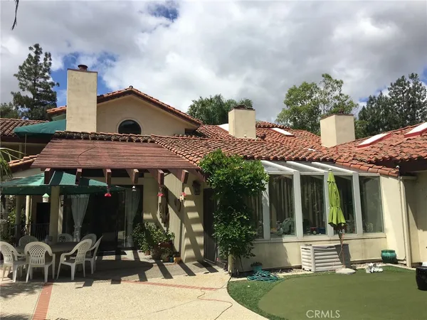 $2,000 | 210 Verbena Lane, Brea, CA 92823