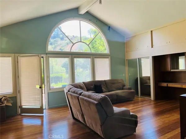 $2,000 | 210 Verbena Lane, Brea, CA 92823