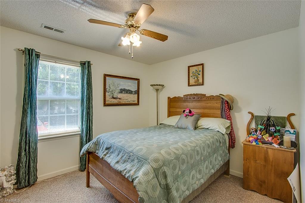 245 Hampton Road, Unit 5D Asheboro, NC 27203 - Photo 18 of 26 Gallery Image 18