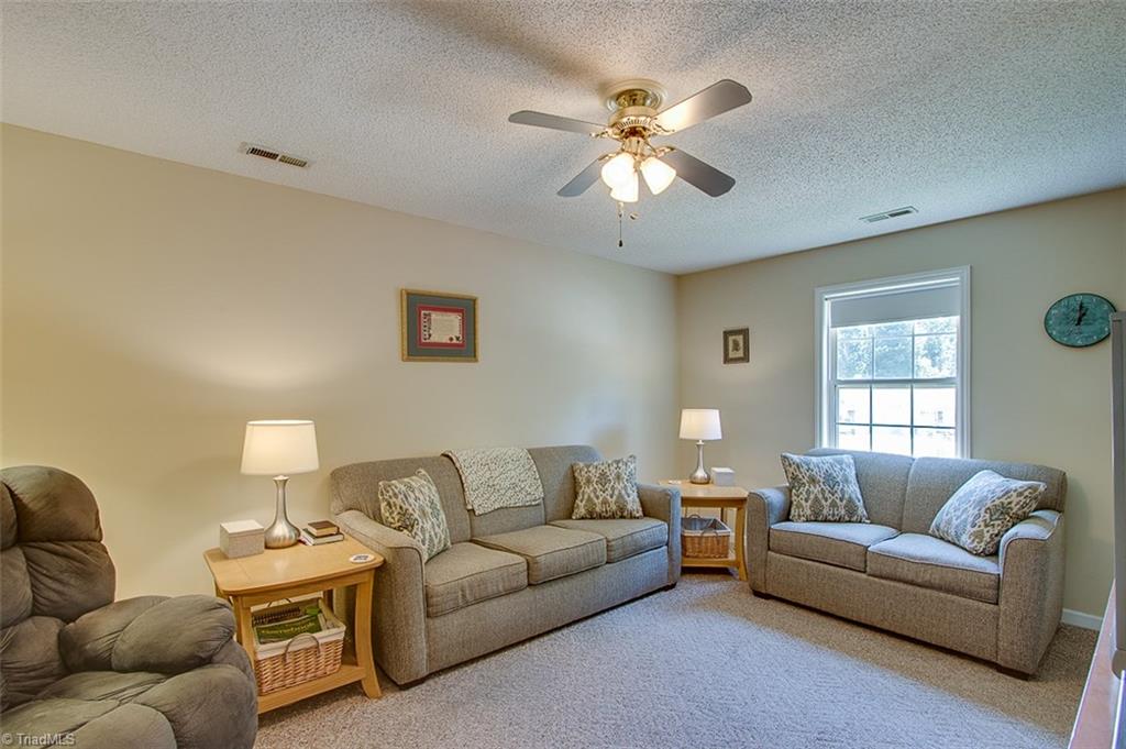 245 Hampton Road, Unit 5D Asheboro, NC 27203 - Photo 6 of 26 Gallery Image 6