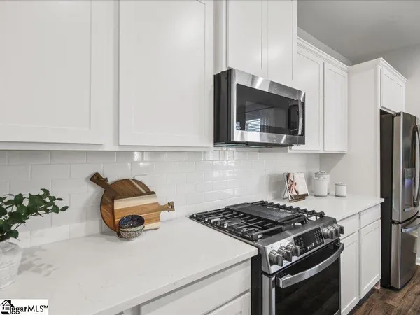 $299,985 | 17 Reames Court, Greenville, SC 29611