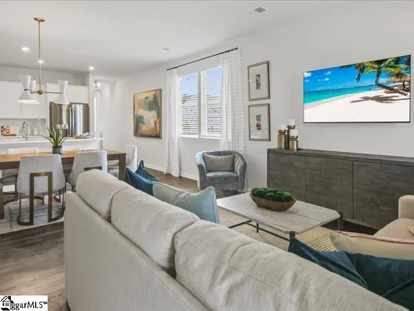 $299,985 | 17 Reames Court, Greenville, SC 29611