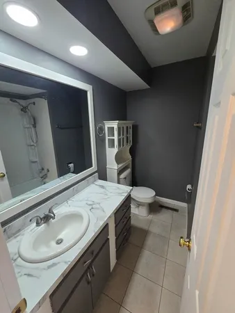 $349,000 | 905 Hickory Road, Woodstock, IL 60098