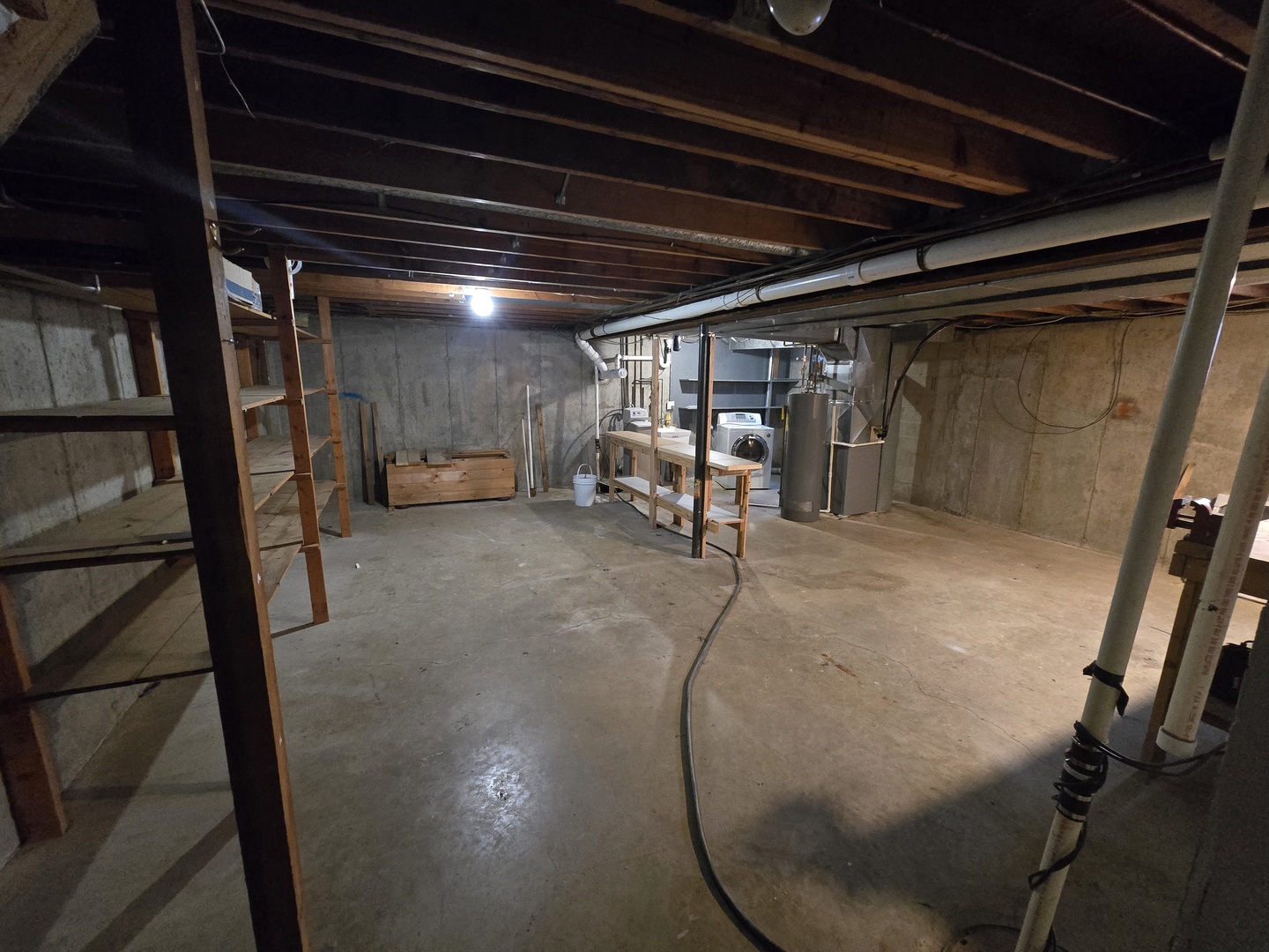 905 Hickory Road Woodstock, IL 60098 - Photo 29 of 32 a view of a room with wooden floor