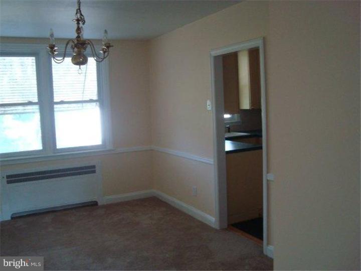 122 Normandy Road Upper Darby, PA 19082 - Photo 5 of 13